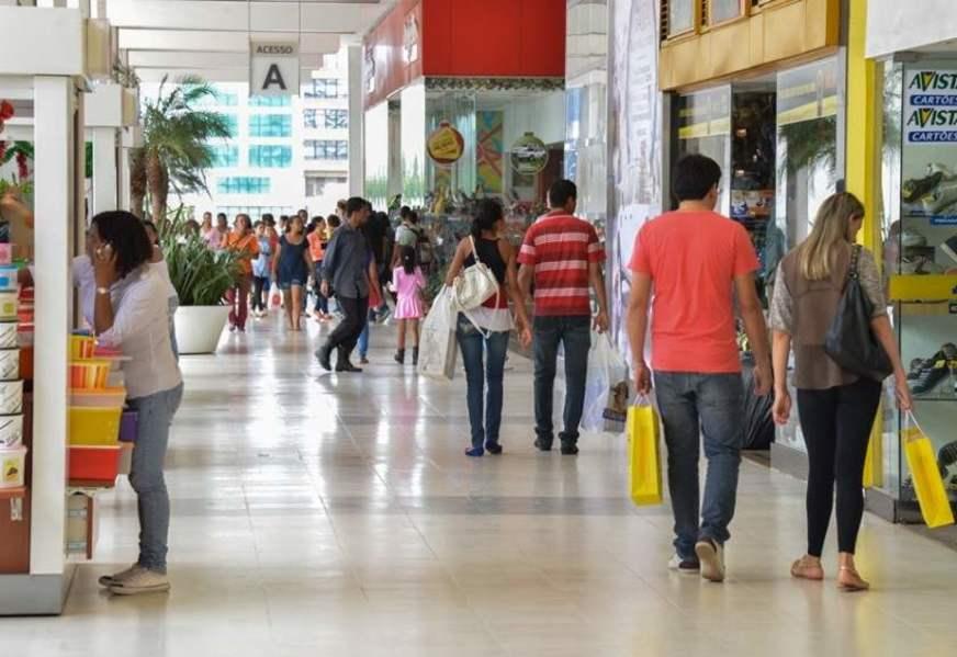 Bancos funcionam hoje e fecham nos dias 31 e 1º de janeiro