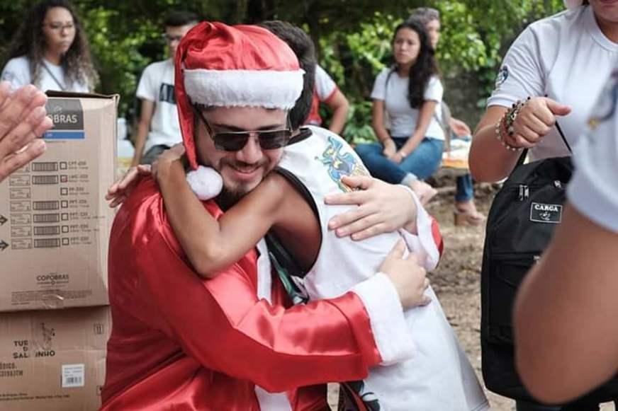 Instituto Tchibum realiza ação de Natal para mais de 100 crianças na Zona Leste