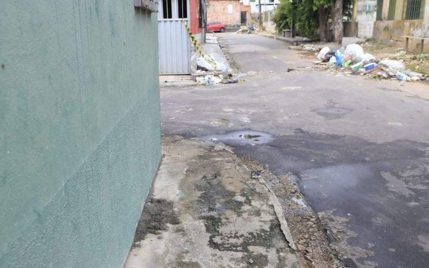 Jovem de 23 anos é morto com dois tiros no bairro Coroado