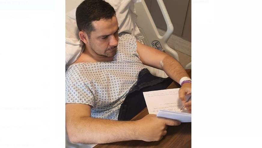 Deputado Alberto Neto recebe alta e deixa hospital em Brasília