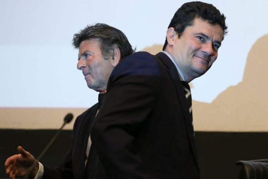 Fux, do STF, suspende atuação do juiz de garantias; Moro comemora