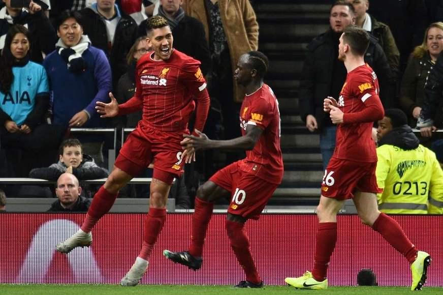 Liverpool vence Tottenham e aumenta vantagem no topo da tabela do Inglês