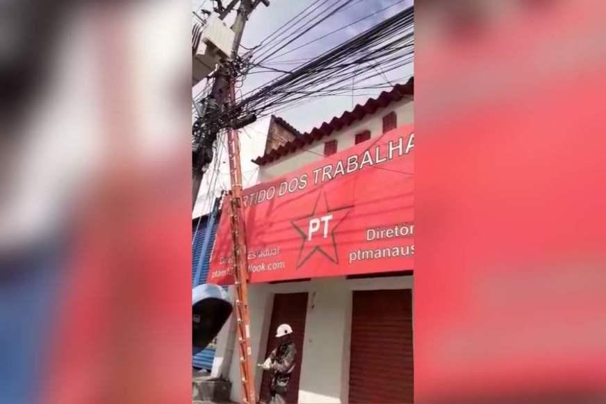 Diretório do PT em Manaus tem energia cortada após descoberta de ‘gato’