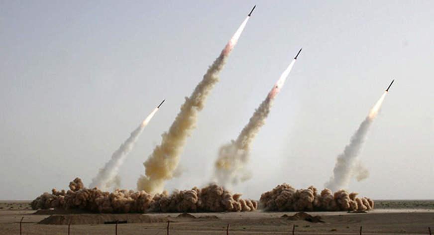 Mísseis iranianos atingem base militar americana no Iraque
