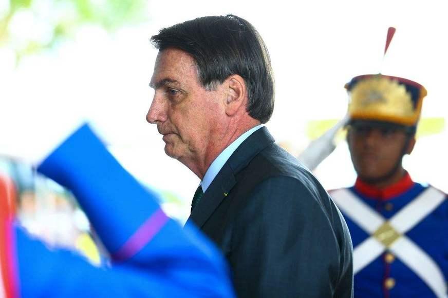 Bolsonaro diz que Brasil quer manter relações comerciais com o Irã