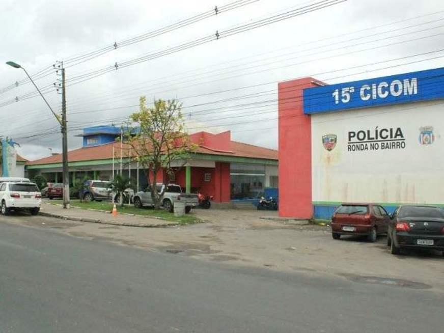 Dupla é presa após tentar assaltar mãe com bebê de colo no Nova Cidade