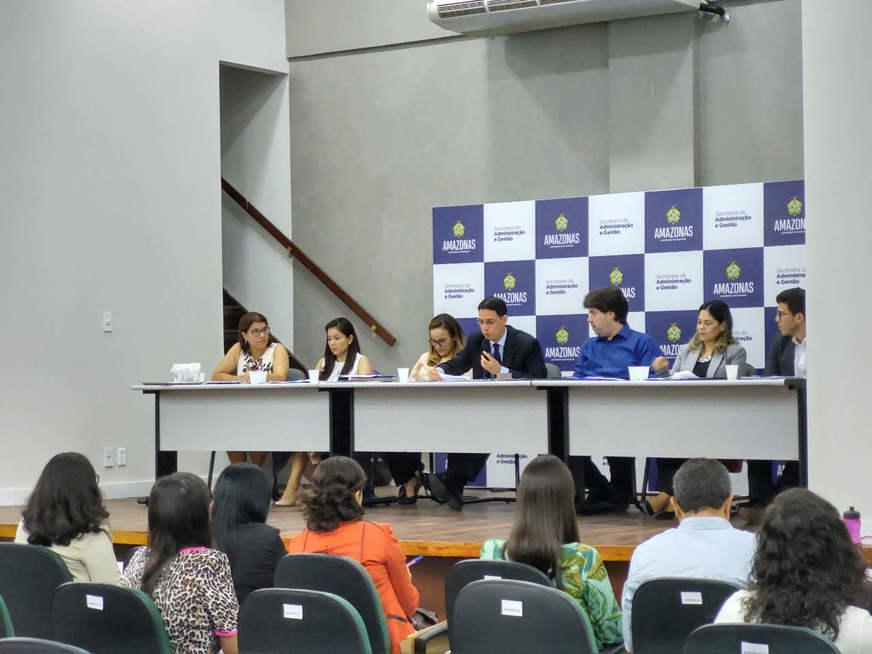 Cartão-alimentação é exigência do INSS