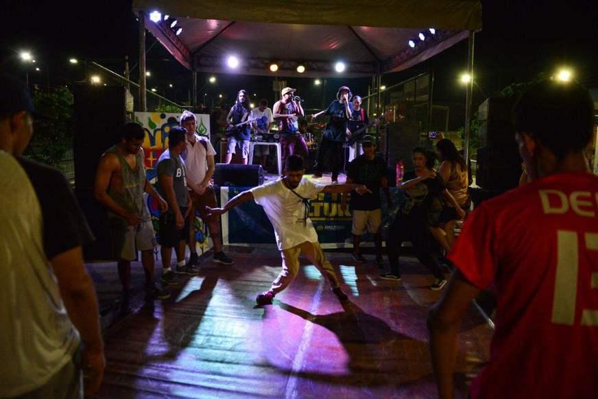 Rap e carnaval se juntam na 2ª edição do ‘Bloco do Hip-Hop’ em Manaus