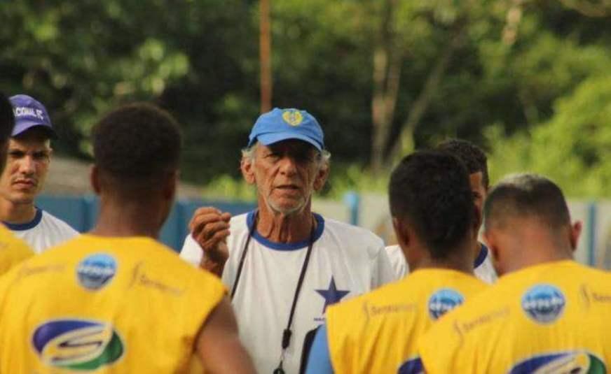Aderbal Lana dá ‘tchau’ ao comando do Nacional no Barezão