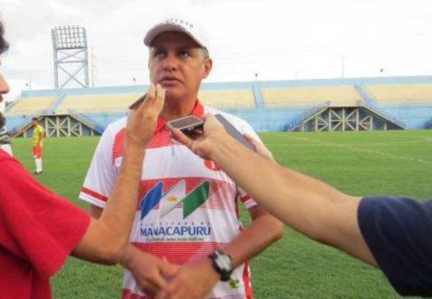 Sidney Bento não é mais técnico do Princesa do Solimões