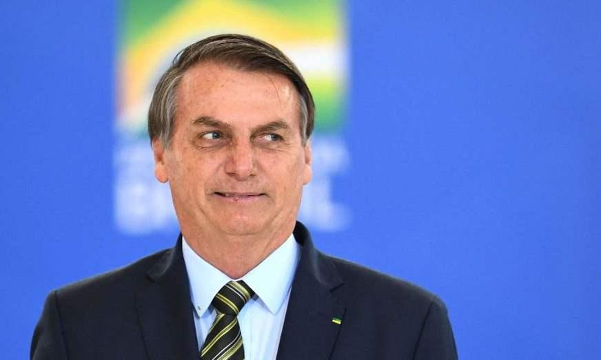 Bolsonaro sanciona lei para enfrentamento do novo coronavírus