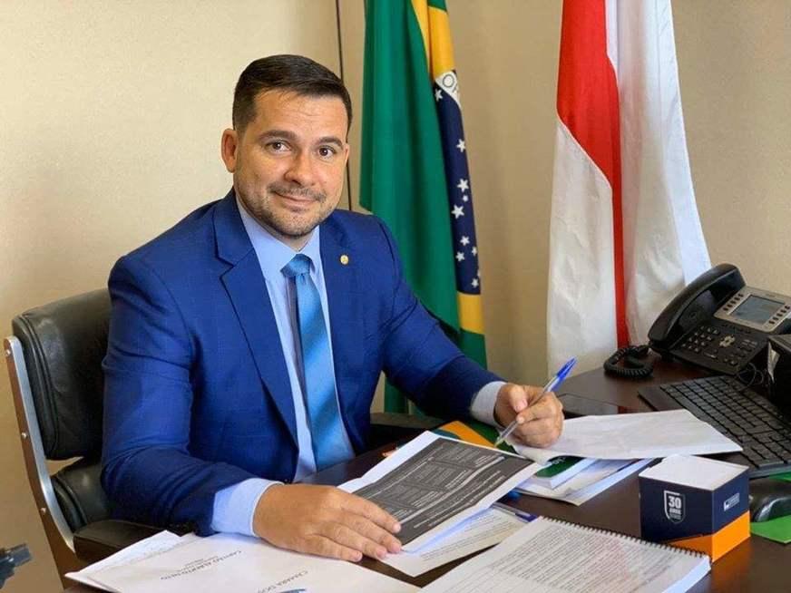 Alberto Neto foi o escolhido