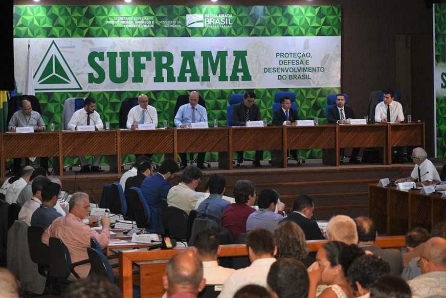 Silêncio sobre ZF do Marajó