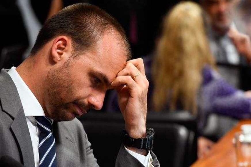 Pequim considera ‘imorais’ declarações de Eduardo Bolsonaro