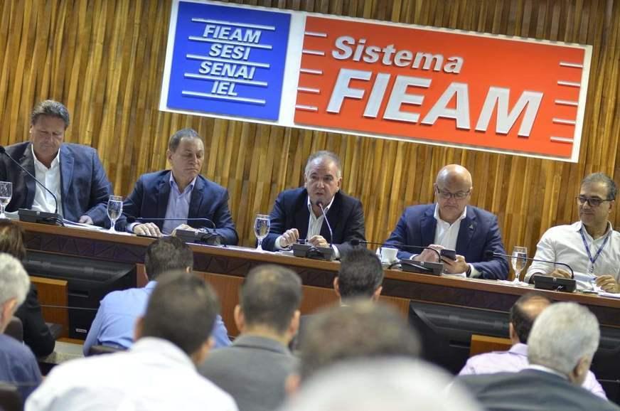 Empresários do AM preveem aumento de crise e listam soluções
