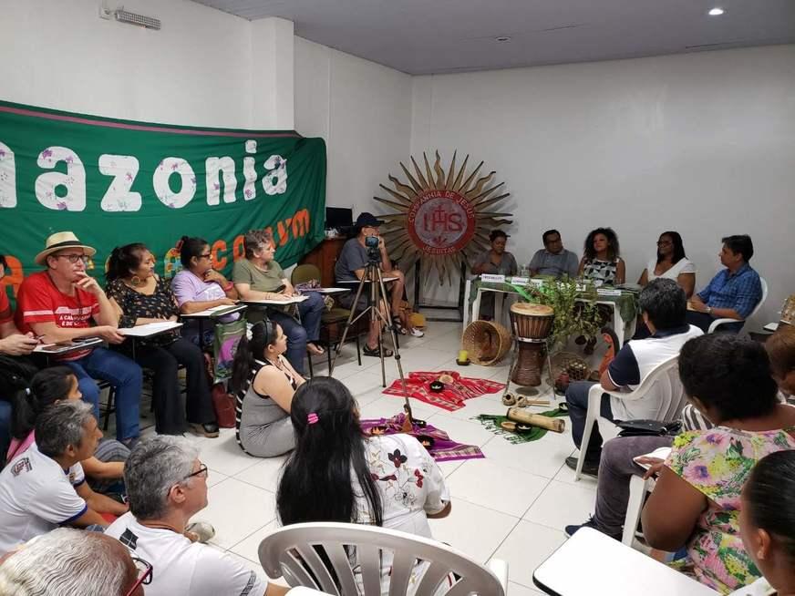 Mudanças climáticas e gestão de águas em Manaus são temas de debate