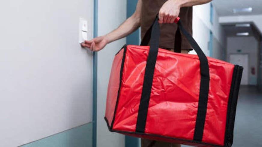 Apenas 34% do setor comercial de Manaus opera com delivery