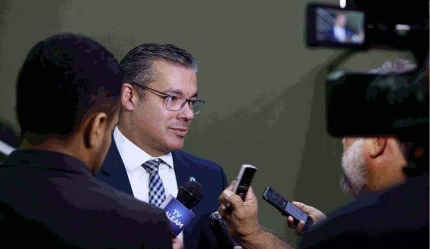 Assembleia Legislativa do AM esconde diárias, salários e contratos