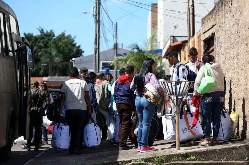 Estado e Prefeitura devem fornecer alimentação a migrantes