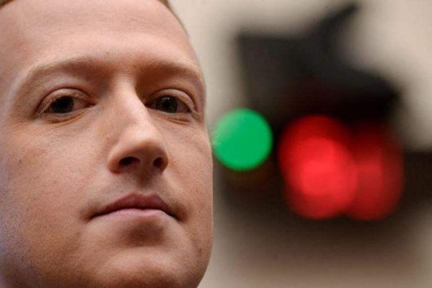 Facebook vai rotular postagens que quebrem regras