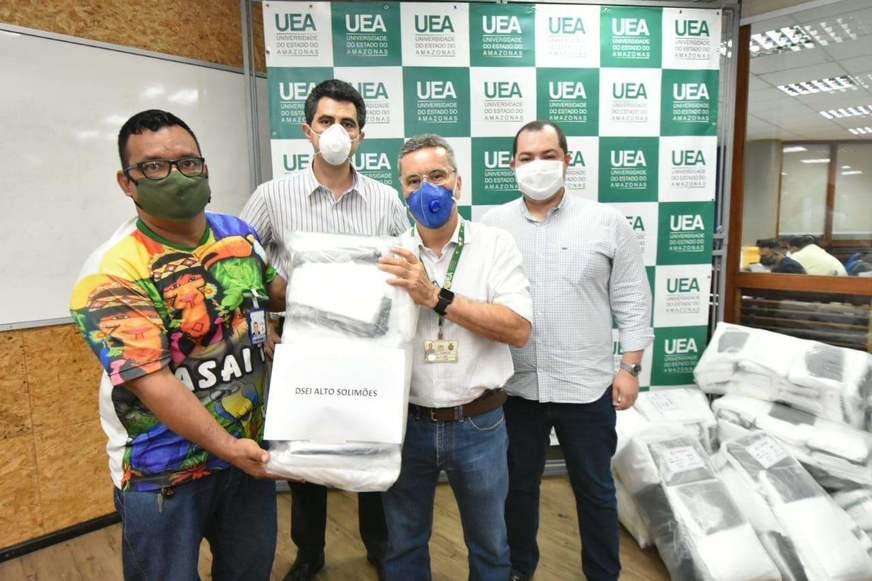 UEA doa  EPIs para profissionais de saúde das comunidades indígenas do AM