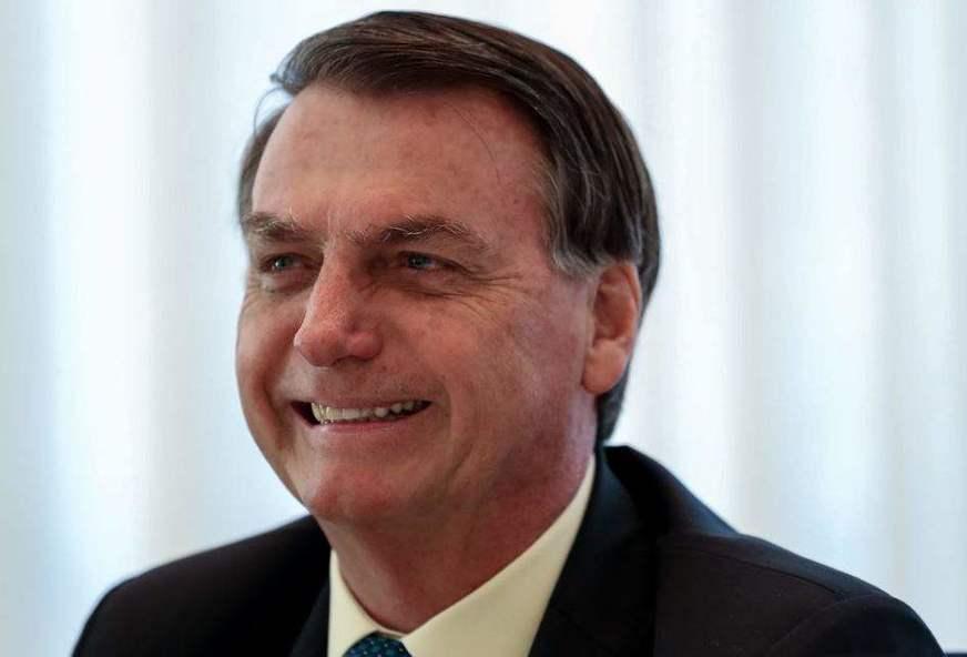 Bolsonaro sanciona lei sobre validade indeterminada de receitas
