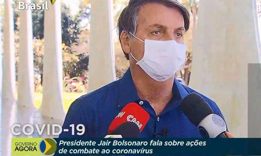 Jair Bolsonaro confirma ter testado positivo para a Covid-19