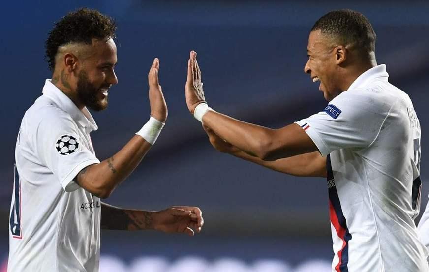 Mbappé pode iniciar como titular contra o Leipzig, diz técnico do PSG