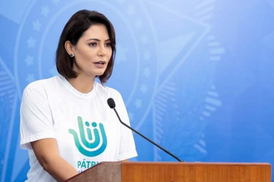 Avó de Michelle Bolsonaro morre vítima de Covid-19