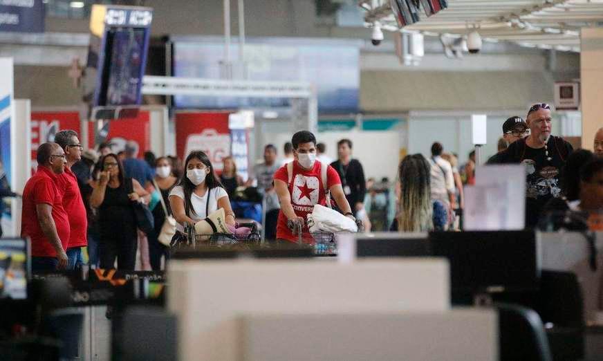 Anvisa quer reforçar medidas contra covid-19 em aeroportos e aeronaves