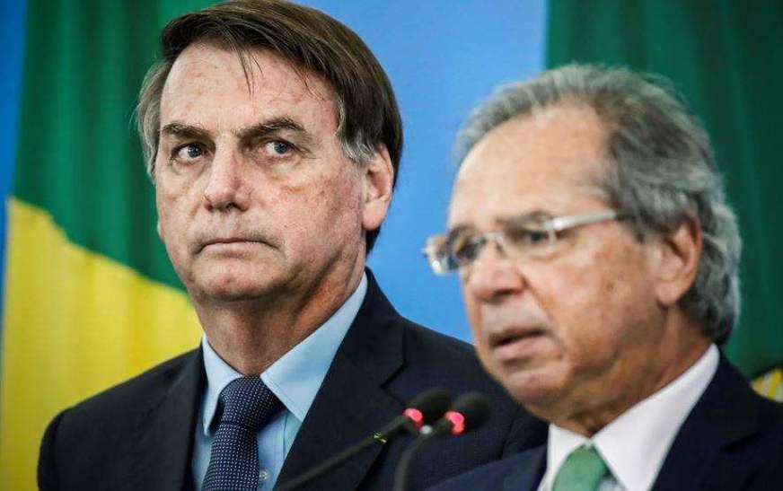Bolsonaro diz que deu aval à Guedes sobre nova CPMF, mas quer compensação tributária