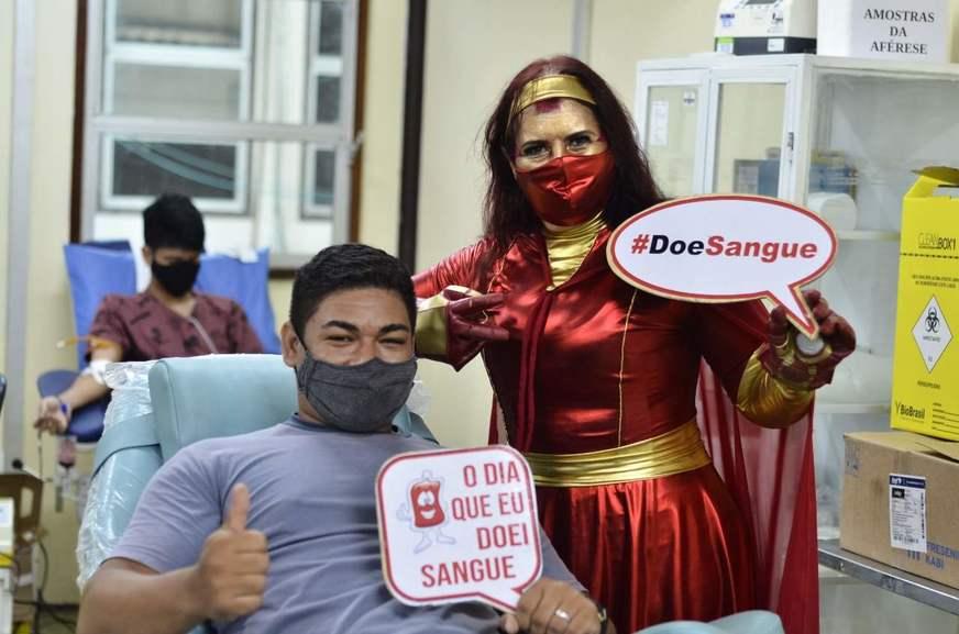 Superdoadoras arrecada 400 bolsas de sangue em 3 horas de campanha