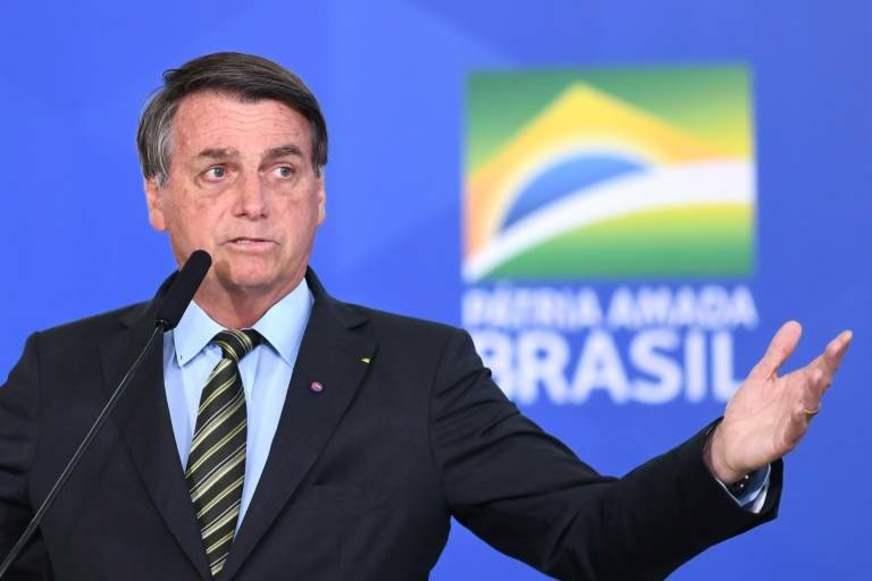 Bolsonaro afirma que Renda Brasil não será mais criado