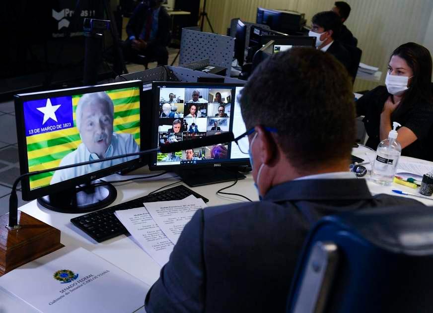 Senado aprova o projeto de socorro às escolas privadas