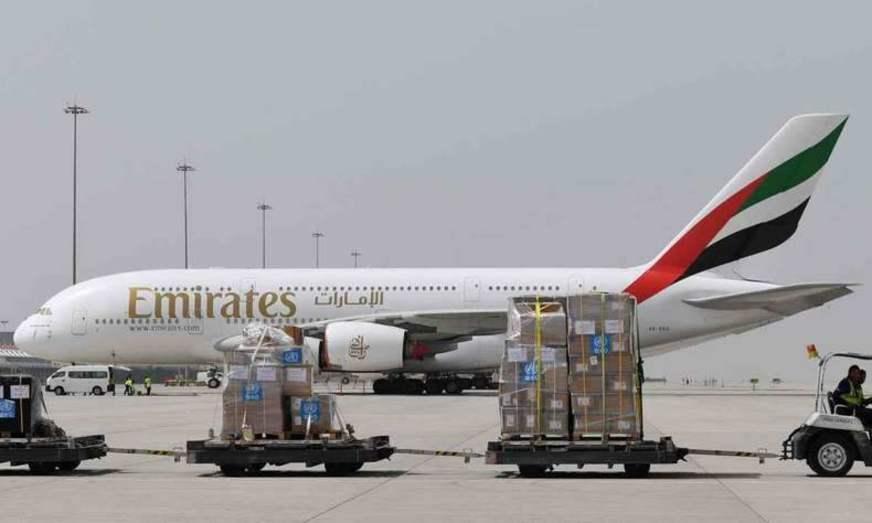 Emirates anuncia devolução de US$ 1,4 bilhão a clientes devido a pandemia