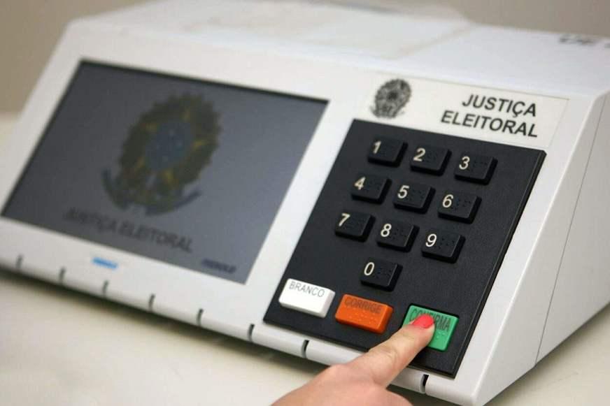 Voto com critérios