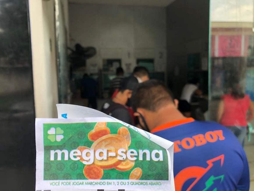 Mega-sena sorteia prêmio de R$ 100 milhões nesta quarta (7)