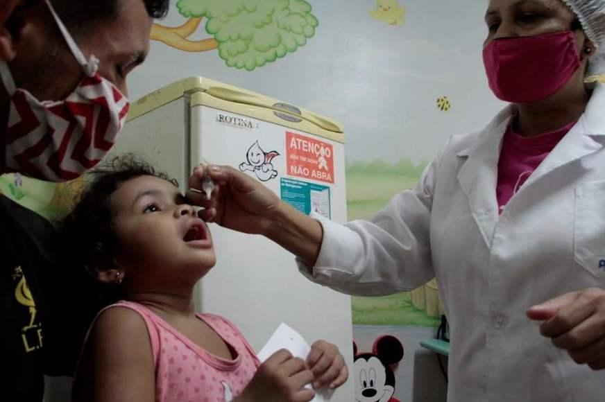 Campanha de vacinação acontece até o dia 30