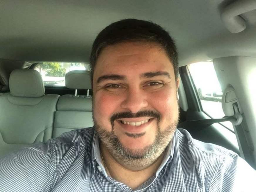 Pais de médico que morreu vítima de covid-19 mantém isolamento