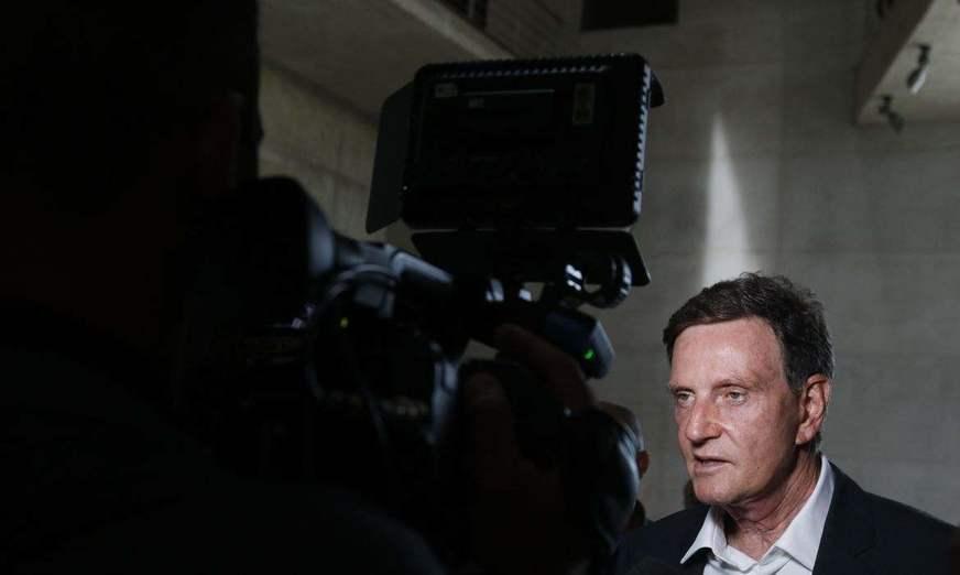 Crivella é preso no Rio acusado de corrupção