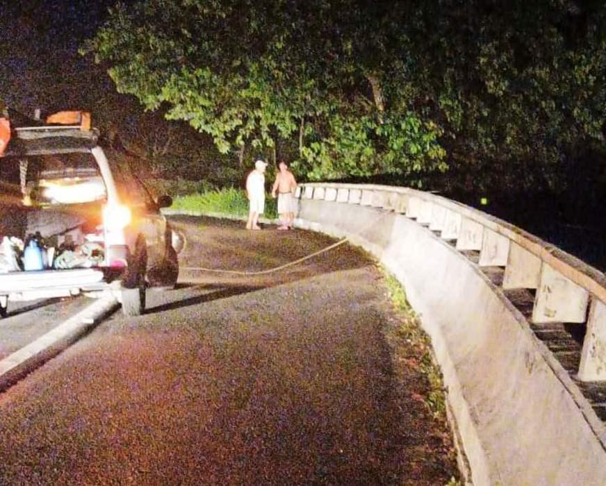 Queda de helicóptero em Angra dos Reis (RJ) deixa um morto