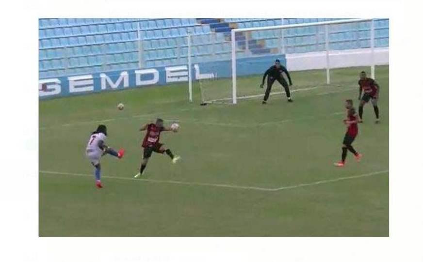 Após sofrer com erro de arbitragem, Fast publica nota de repúdio