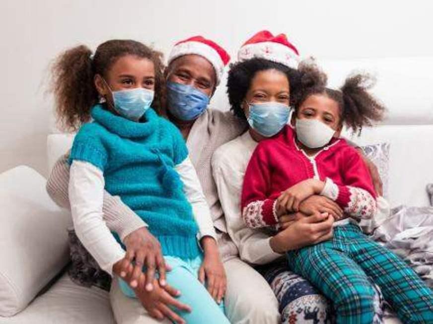 Infectologista dá dicas de como celebrar o Natal em segurança