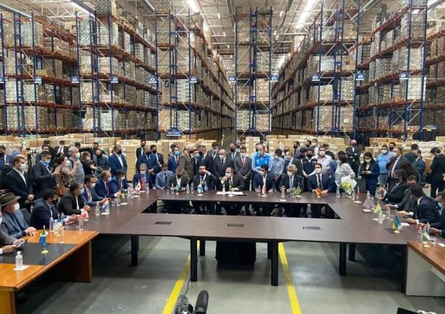 Amazonas terá 306 mil doses para iniciar vacinação nesta terça