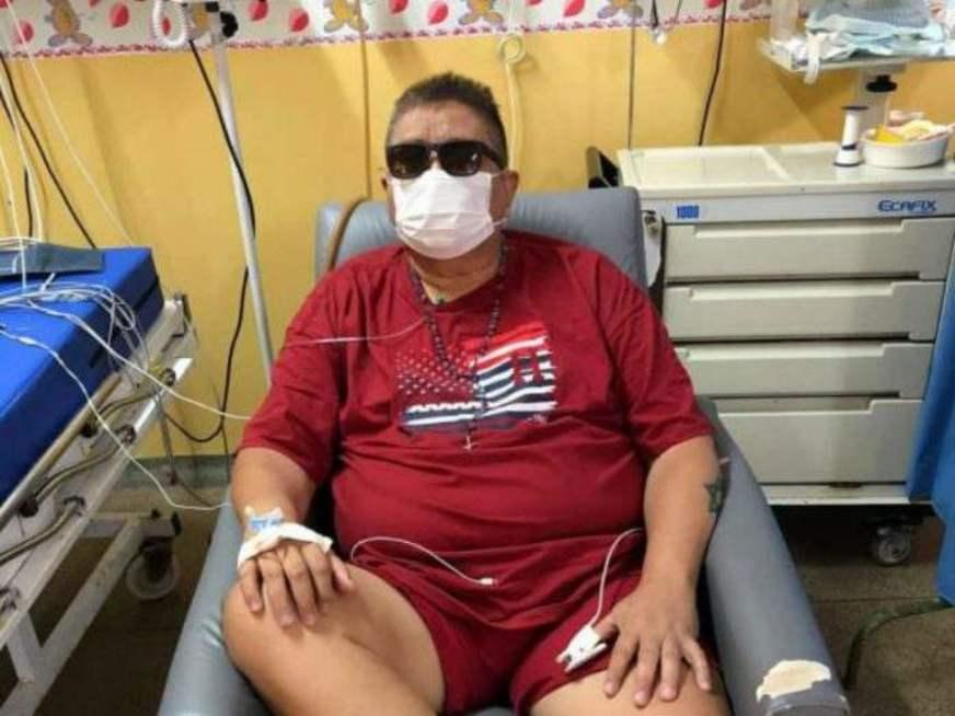 David Assayag é encaminhado para a UTI