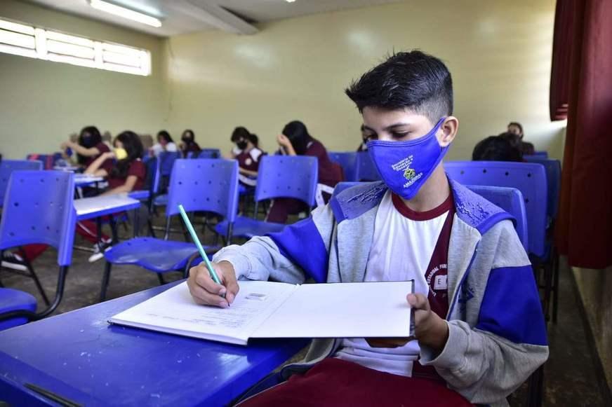Secretarias de Educação suspendem serviço de matrículas