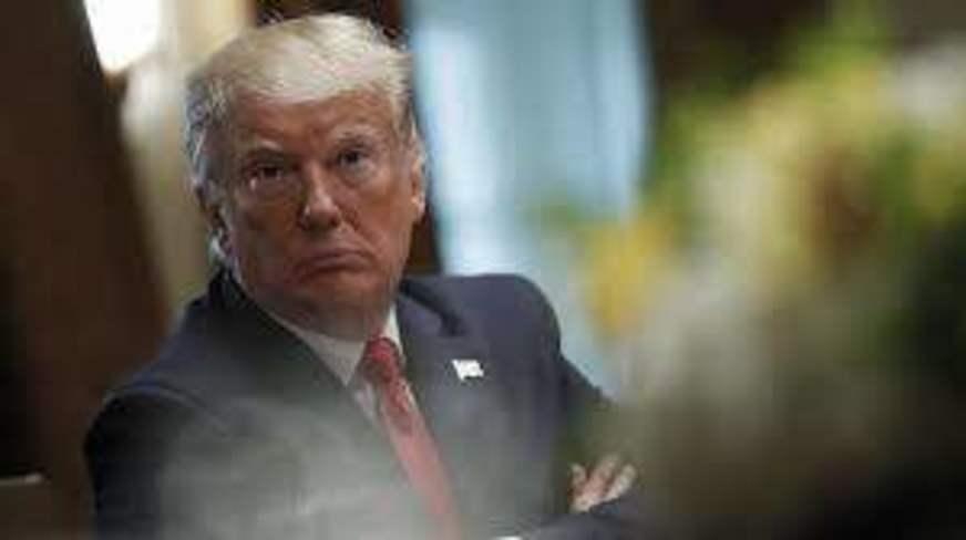Twitter e Facebook bloqueiam Trump após violência no Capitólio
