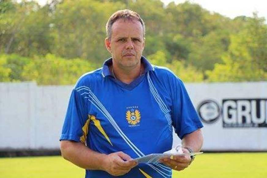 Alan George é o novo técnico do Nacional