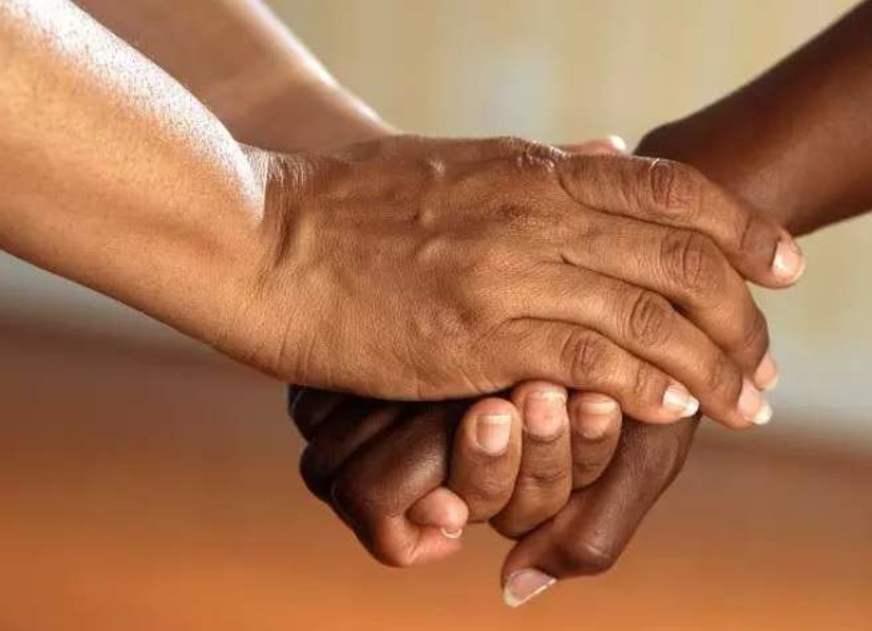 A fraternidade e o diálogo