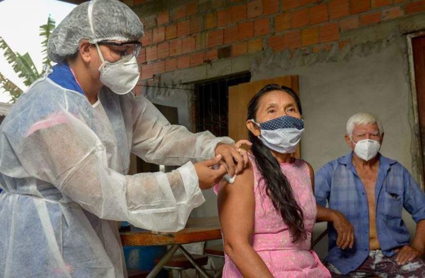 AM já aplicou 238.472 doses de vacina contra a Covid-19